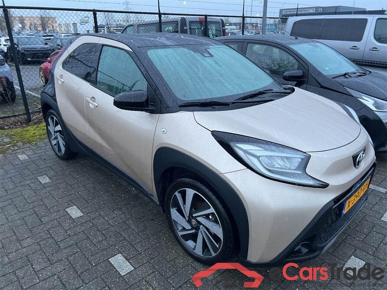 TOYOTA Aygo X 1.0 VVT-i S-CVT Envy #2