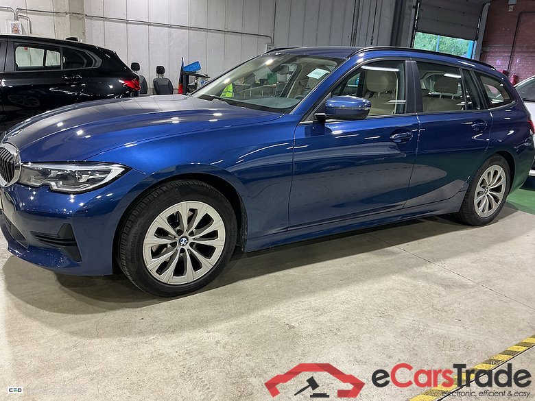 BMW 3 SERIES TOURING 2.0 320I (135KW) AUTO TOURING #3
