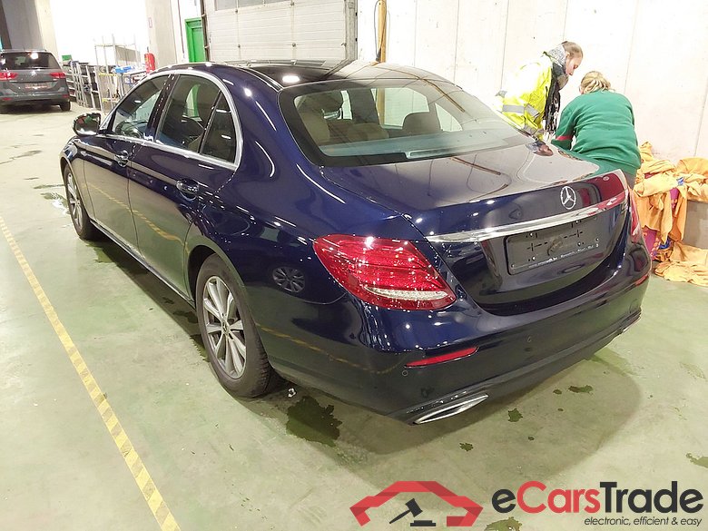 MERCEDES-BENZ CLASS E DIESEL (W213) E 200 d Business Solution STOCK #2