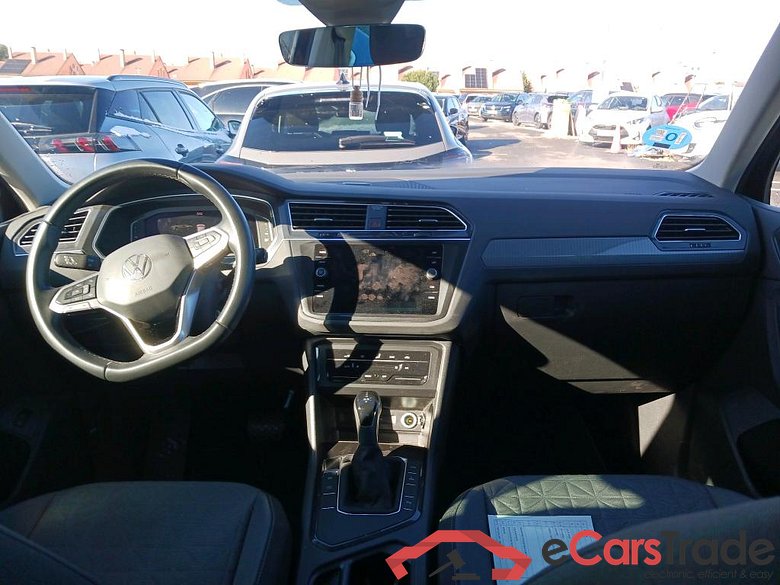 VOLKSWAGEN Tiguan / 2020 / 5P / todoterreno Life 1.4 TSI eHybrid 180kW (245CV) DSG #3