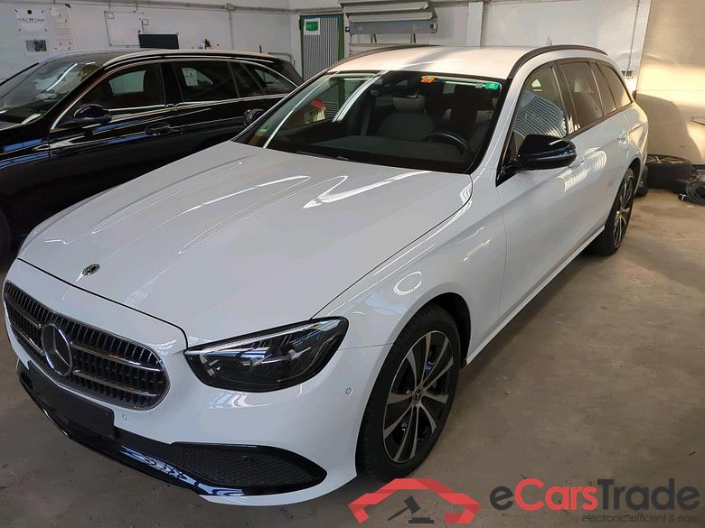 E -Klasse T-Modell E 300 de 4Matic (213.211)Avantgarde 2.0 225KW AT9 E6d #1