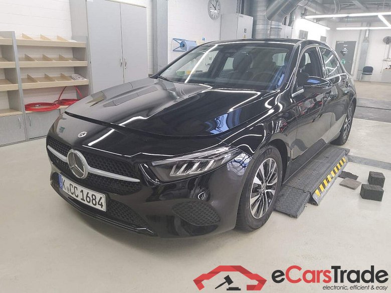 Mercedes-Benz A (BM 177)(03.2018->) DE - LimS5 A 180 EU6d, (EURO 6d), (Facelift) 2022 - 2024