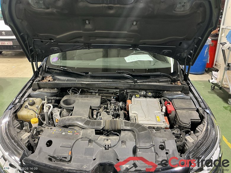 RENAULT MEGANE GRANDTOUR 1.6 E-TECH 160 PHEV LIMITED #3 #6