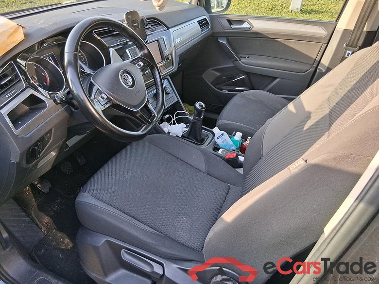 VOLKSWAGEN Touran  #6