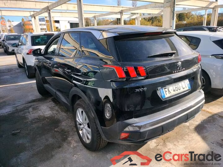 Peugeot 3008 1.2 PureTech I-Cockpit Navi Klima PDC ... #4
