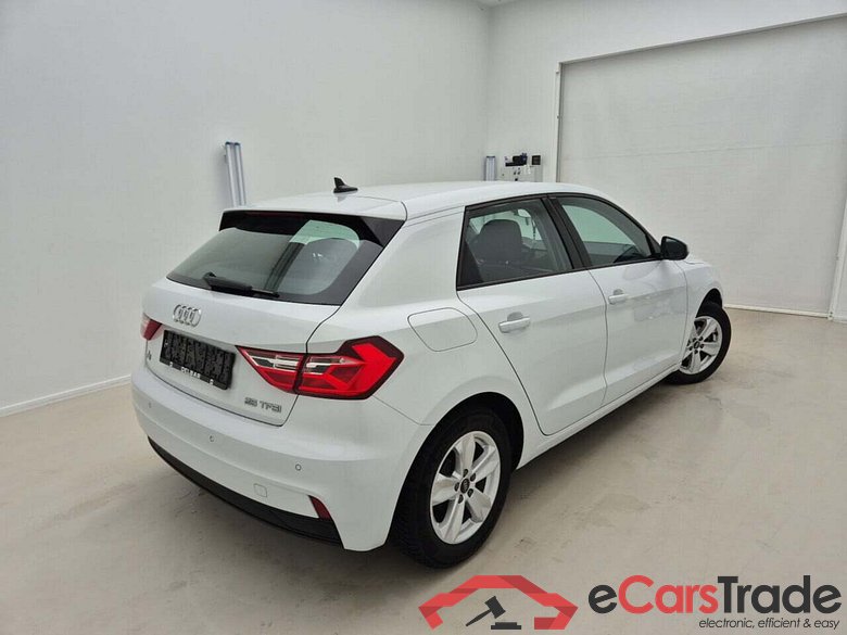 AUDI A1 SPORTBACK 1.0 25 TFSI ATTRACTION #2
