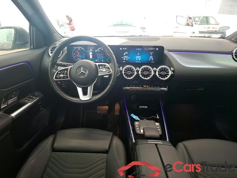 MERCEDES-BENZ EQA / 2021 / 5P / SUV EQA 250+ Business Line #6