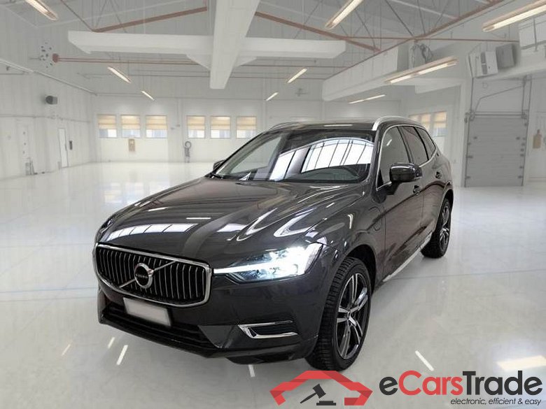 VOLVO XC60 / 2017 / 5P / SUV T6 PLUG-IN AWD AUTO RECHARGE INS. EXP #1