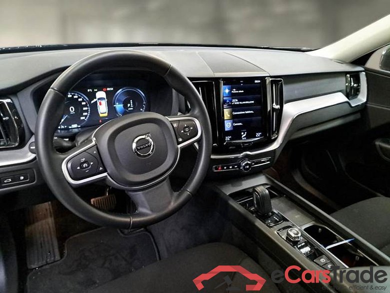 VOLVO XC60 / 2017 / 5P / SUV T6 PLUG-IN AWD AUTO RECHARGE INS. EXP #3