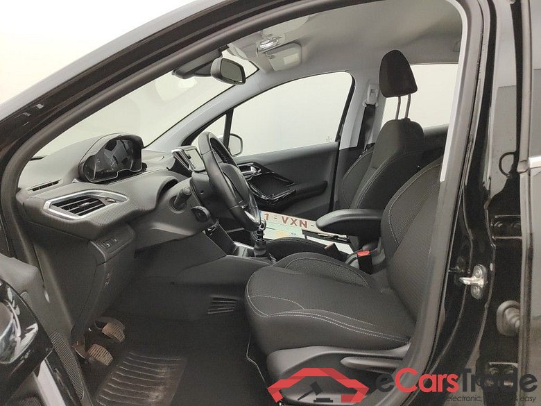 Peugeot 208 1.2 PureTech €6.2 81kW S/S Allure 5d #3