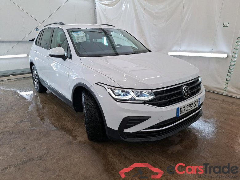 VOLKSWAGEN Tiguan / 2020 / 5P / SUV 2.0 TDI 150 DSG7 Active(SP) #4