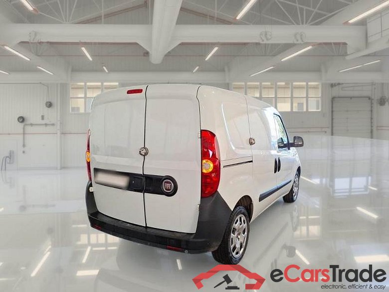 FIAT DOBLÒ CARGO / 2014 / 4P / VETT. FURGONATA CH1 LOUNGE 1.6 MJET 105CV E6D SeS #2