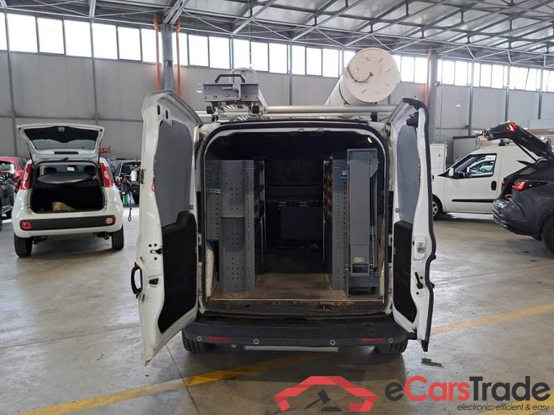 FIAT DOBLÒ CARGO 2015 4 PORTE CARGO 1.4 T-JET NATURAL POWER MAXI SX E6 #5