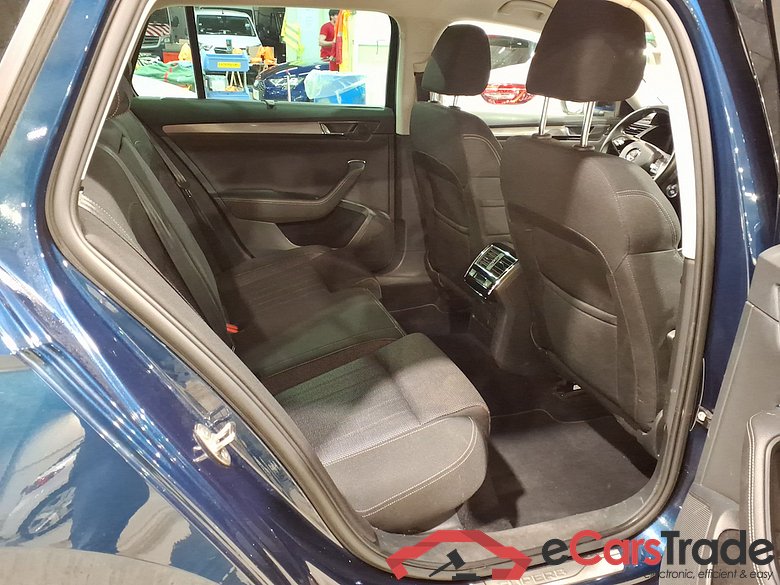 SKODA SUPERB COMBI 1.4 TSI PHEV 160KW DSG6 STYLE #5