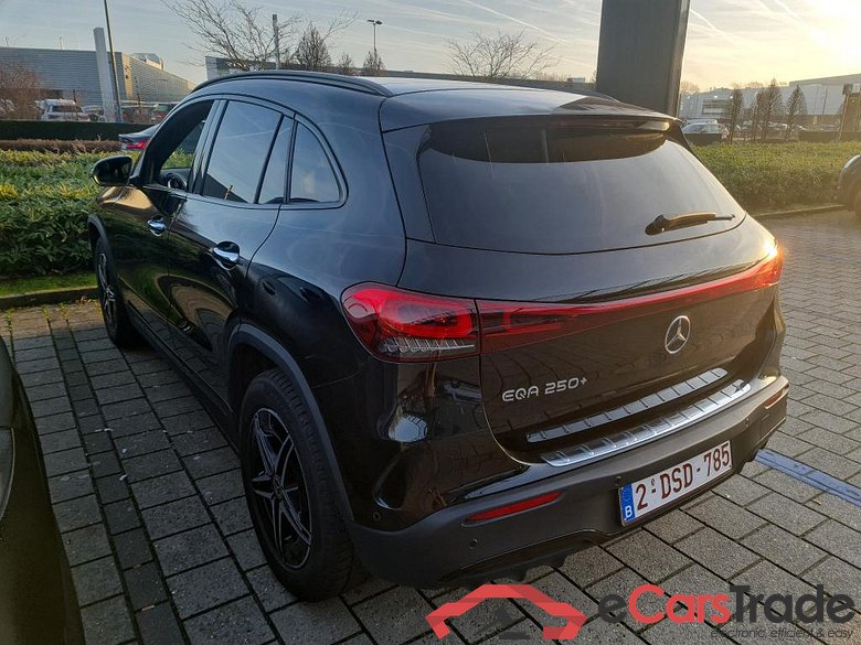MERCEDES-BENZ EQA BEV 71KWH EQA 250+ AMG LINE #3