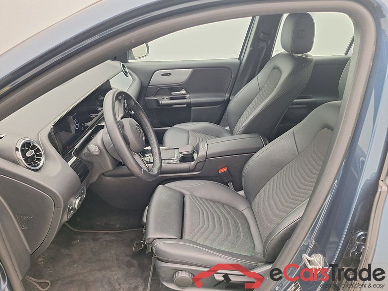 Mercedes, GLA '20, Mercedes-Benz GLA GLA 180 d Business Solution 5d #3