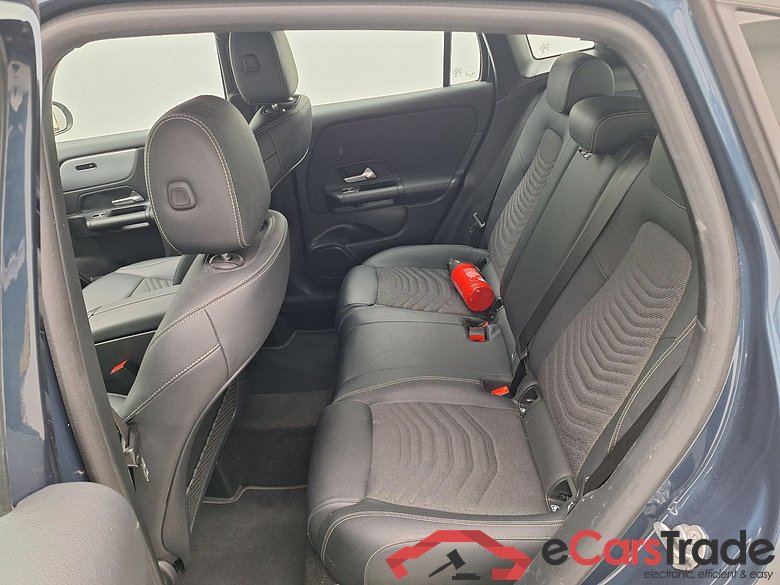 Mercedes, GLA '20, Mercedes-Benz GLA GLA 180 d Business Solution 5d #4