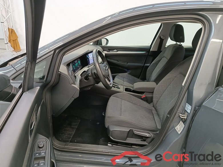 Volkswagen Golf VIII 2.0 TDI 85kW Life DSG 5d #3