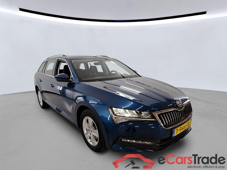SKODA Superb Combi 110 kW #4