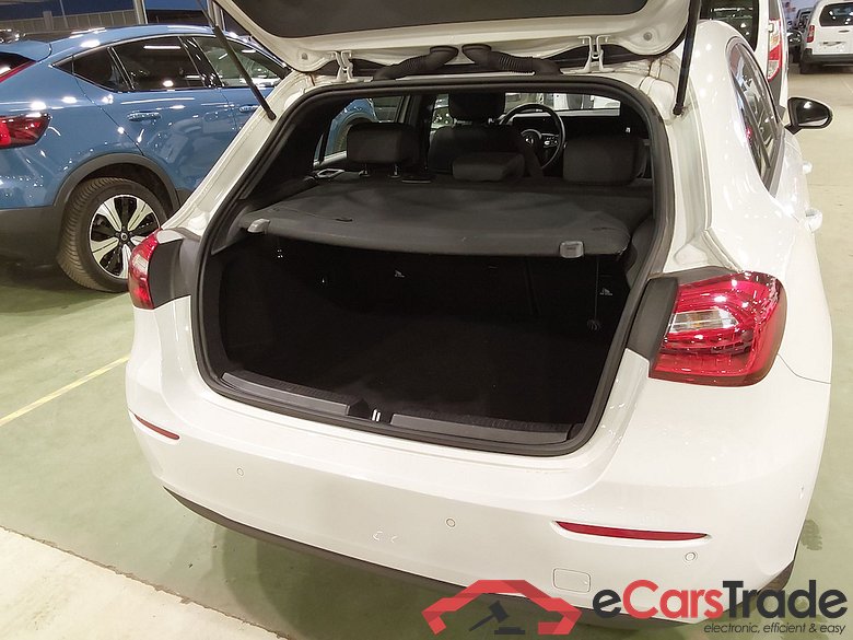 MERCEDES-BENZ CLASS A (W177) A 160 #3