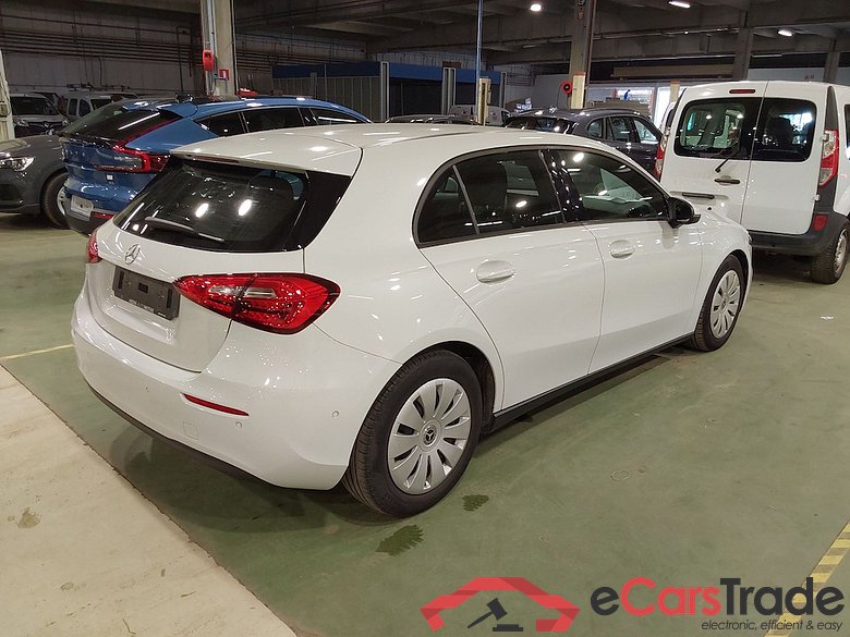 MERCEDES-BENZ CLASS A (W177) A 160 #4