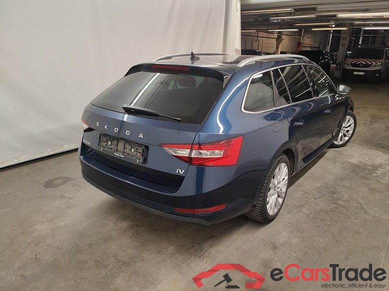 Skoda Superb Combi 1.4 TSI iV 160kW DSG6 Style 5d #2