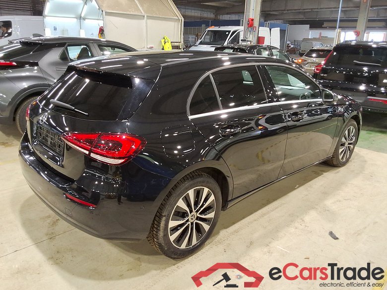 MERCEDES-BENZ A-CLASS 1.3 A 250 E BUSINESS LINE DCT #4