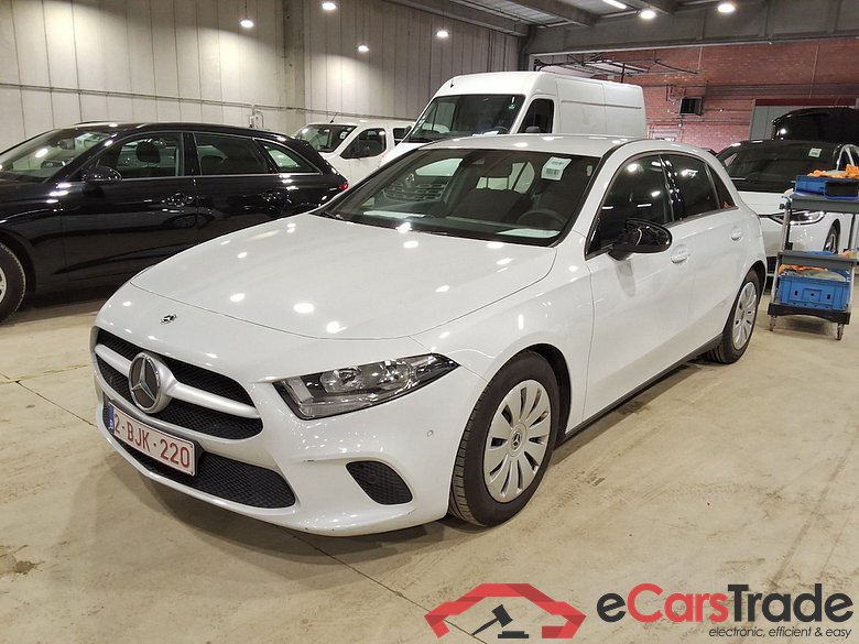 MERCEDES-BENZ CLASS A (W177) A 160 #1