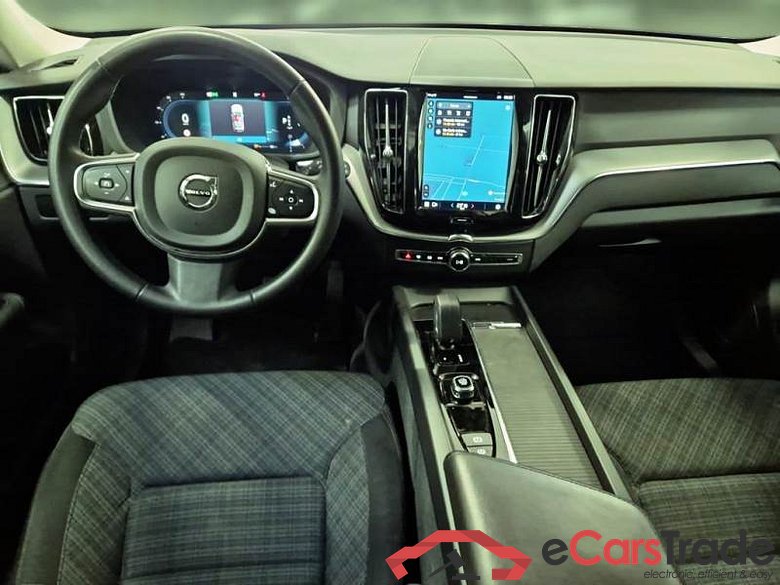 VOLVO XC60 / 2021 / 5P / SUV B4 D AWD AUTOMATICO CORE #3