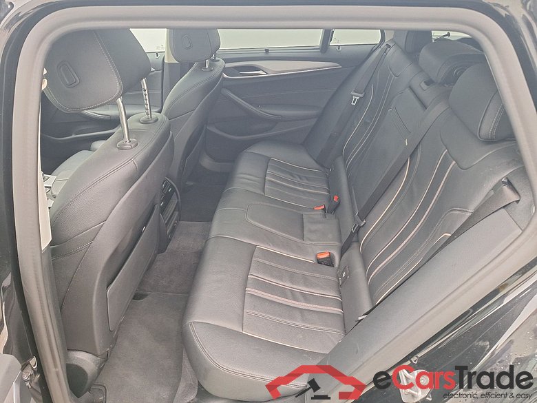 BMW, 5-serie To FL'20, BMW 5 Reeks Touring 518d Aut. (110 kW) 5d #4