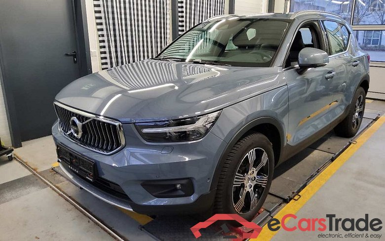 Volvo XC40 (2017->) DE - SUV5 B4 2WD EU6d, Inscription (EURO 6d), 2020 - 2022