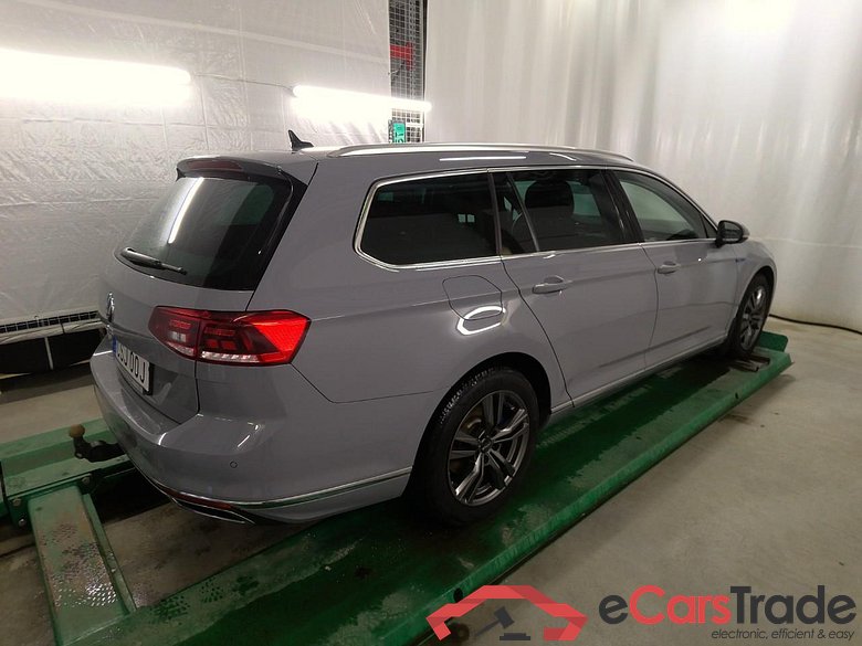 Passat SC PHEV GTE Aut #3