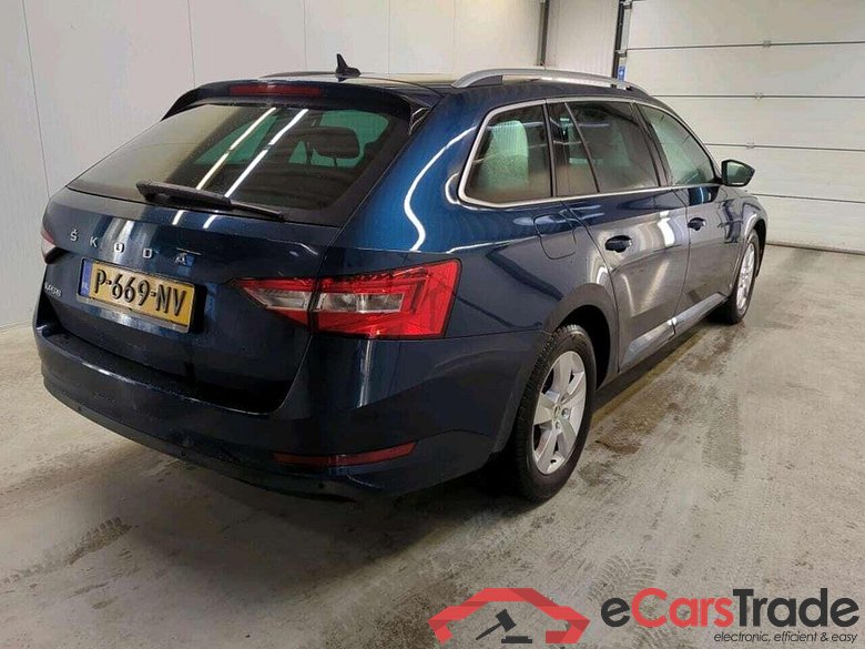 SKODA Superb Combi 1.5 TSI Business Ed. #2