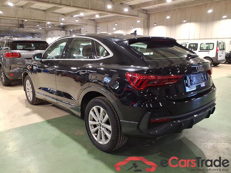 AUDI Q3 Sportback 1.4 45 TFSI E S TRONIC #2