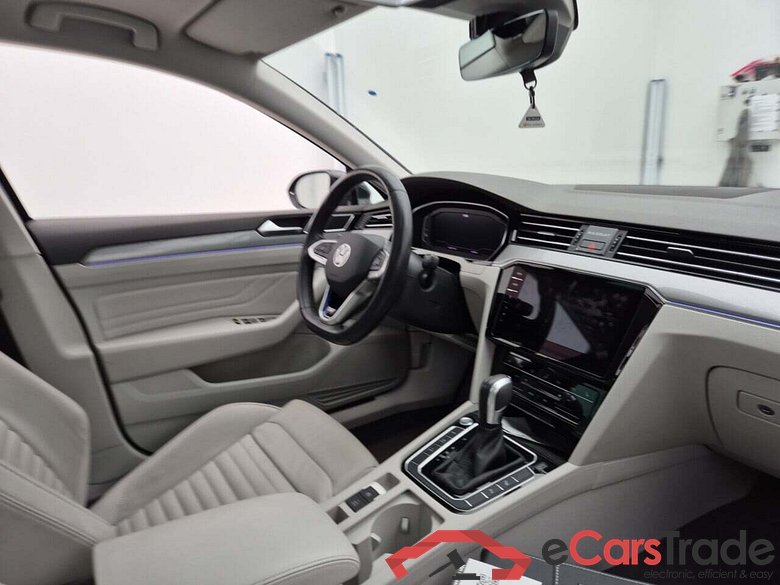VOLKSWAGEN PASSAT VARIANT 1.4 GTE BUSINESS DSG6 #3