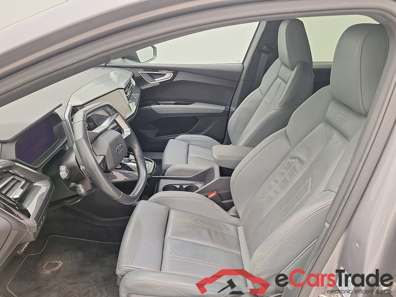 Audi, Q4 e-tron '21 BEV, Audi Q4 e-tron 40 e-tron Edition One Grey 5d #3