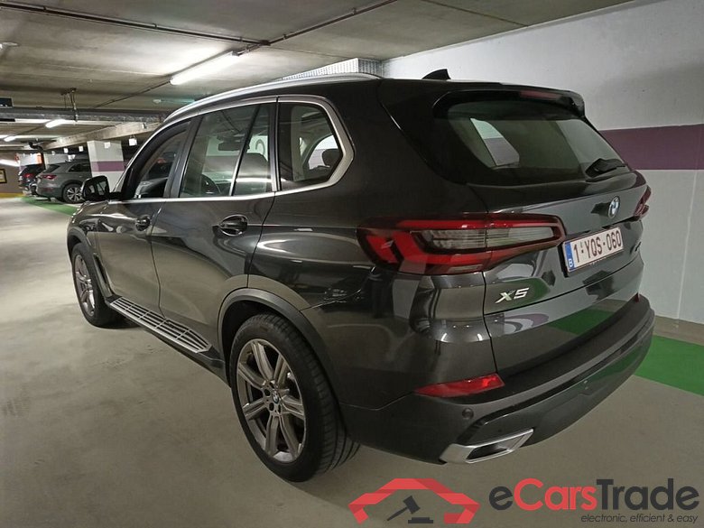 BMW X5 xDrive45e (155kW) 5d #2