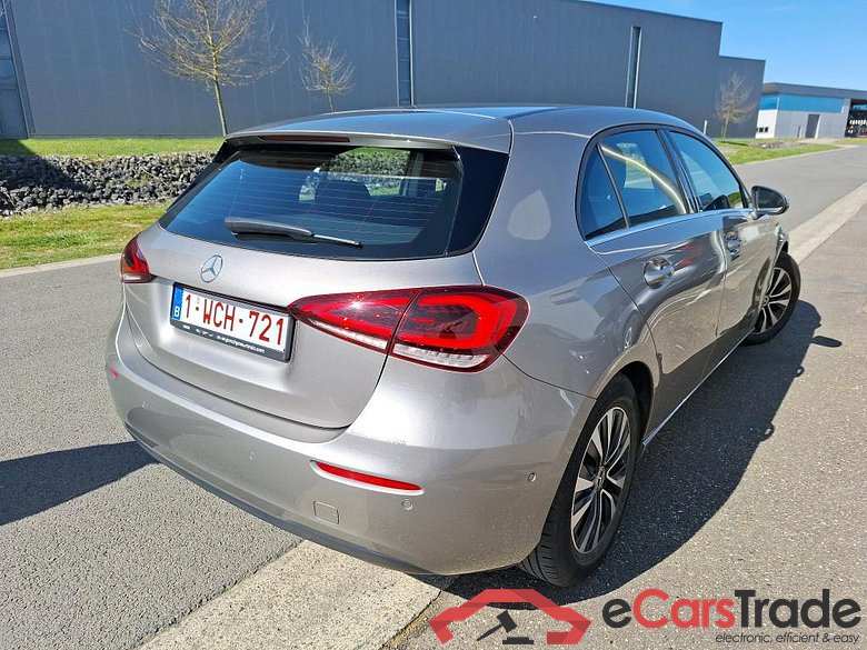 Mercedes A 180d Aut. LED-Xenon Widescreen Navi 1/2 Sport-Leather KeylessGo Klima PDC ... #2