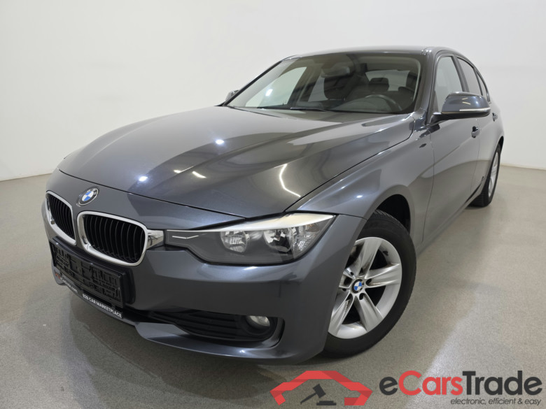BMW 318d Navi KeylessGo Klima PDC ...