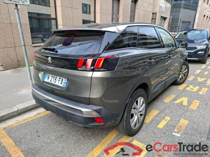 Peugeot 3008 1.2 PureTech I-Cockpit Navi Klima PDC ... #3