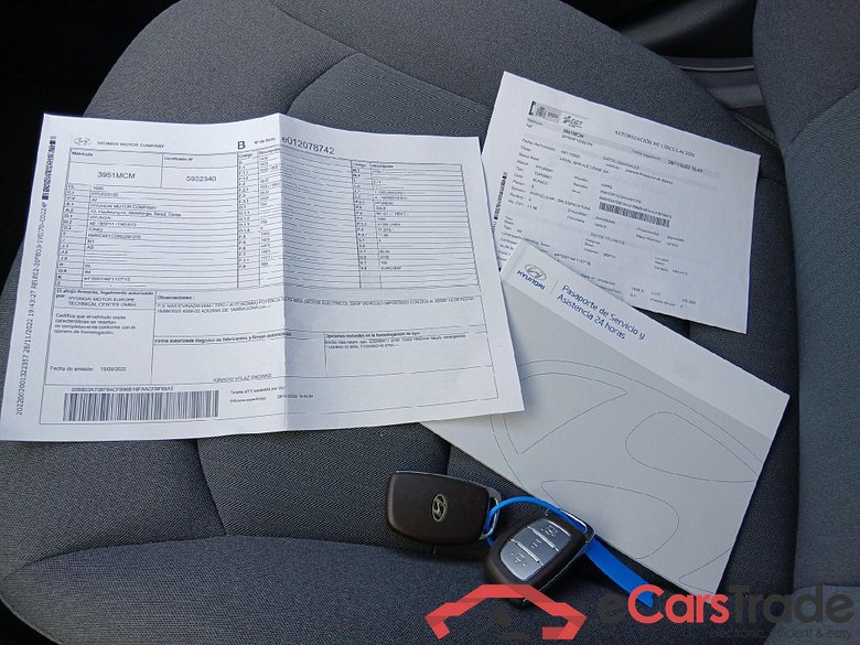 HYUNDAI IONIQ / 2019 / 5P / berlina con portón 1.6 GDI HEV Tecno DCT #5