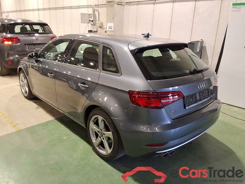 AUDI A3 SPORTBACK DIESEL - 2017 35 TDi Business Ed. Sport S tr.(EU6d-T.) STOCK #2