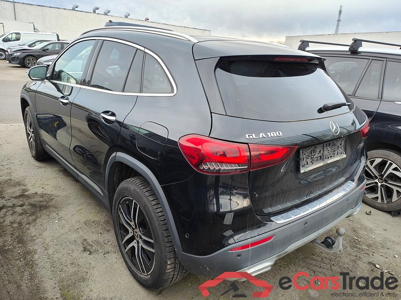 Mercedes-Benz GLA GLA 180 Business Solution 5d !! Damaged Car !!!! #3