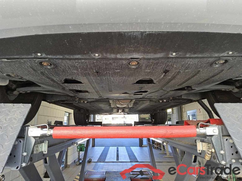 Volvo XC40 (2017->) DE - SUV5 B4 2WD EU6d, Inscription (EURO 6d), 2020 - 2022 #5