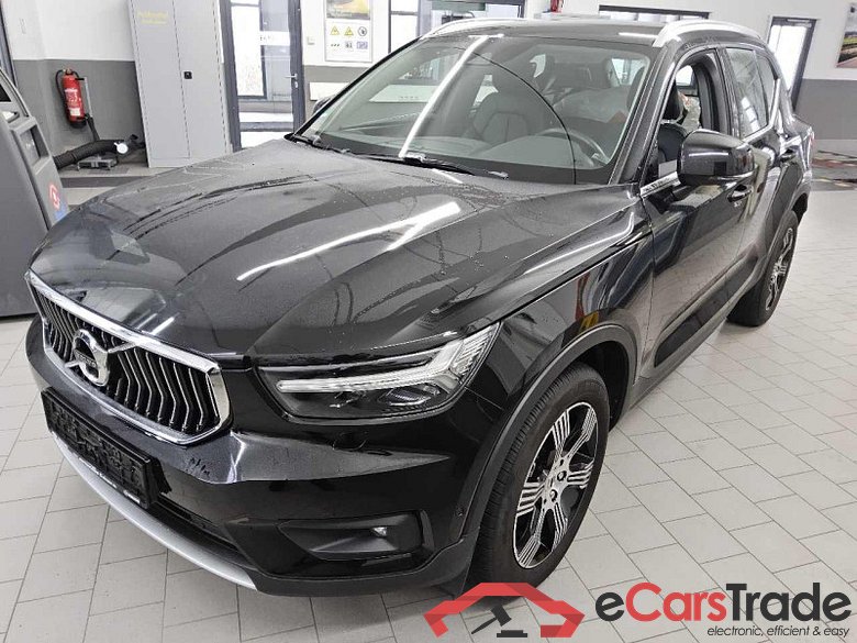 Volvo XC40 (2017->) DE - SUV5 B4 2WD EU6d, Inscription (EURO 6d), 2020 - 2022 #1