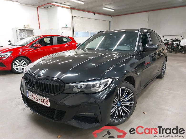 BMW 330e Plug-In Hybrid M-Sport Aut. LED-Xenon LC-Pro Ambient Navi 1/2 Sport-Leather-Alcantara KeylessGo Camera Klima PDC ... #1
