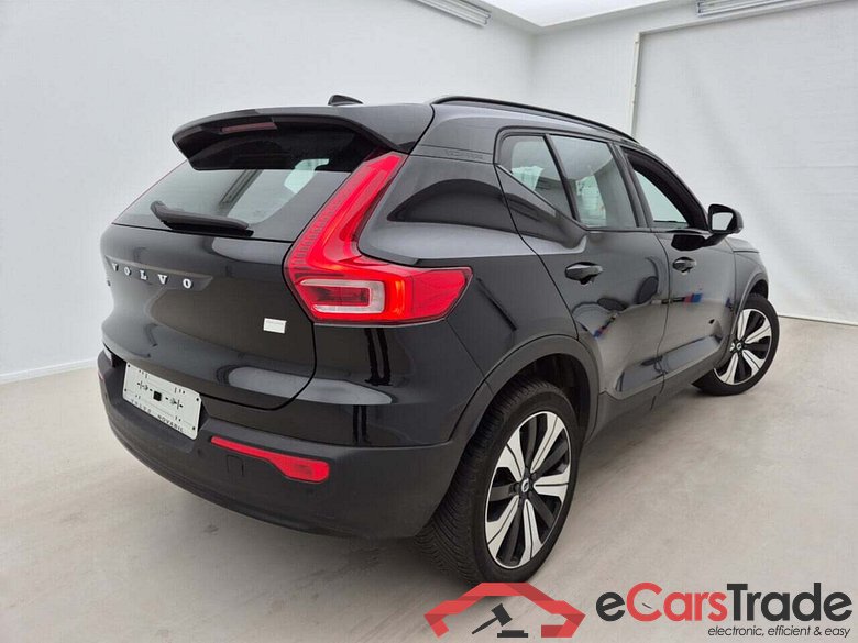 VOLVO XC40 RECHARGE CORE #2