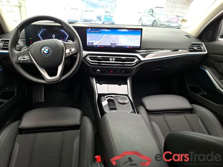 BMW Série 3 Berline / 2022 / 4P / Berline 320e 204ch Business Design BVA8 Hybride #5