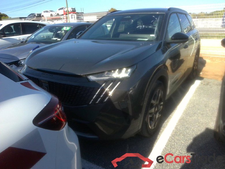 Peugeot 5008 Allure 5008 Hybrid 136 e-DCS6 #1