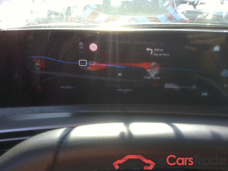 Peugeot 5008 Allure 5008 Hybrid 136 e-DCS6 #4